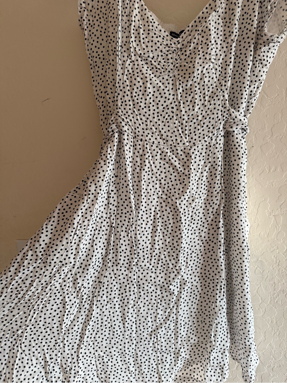 Abercrombie & Fitch, XL, mini dress with black polka dots and a smocked bodice
